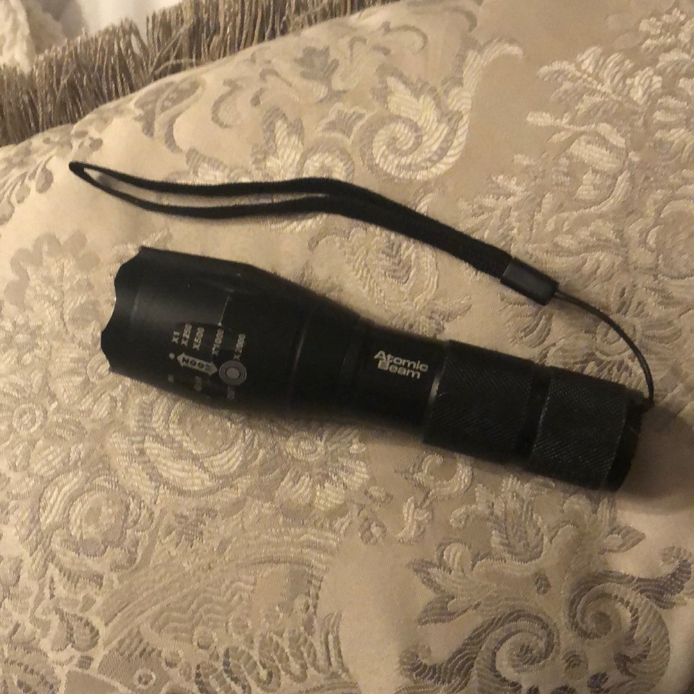 Atomic Flashlight